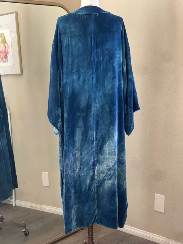 VELVET CEREMONY DUSTER - Blue Flame