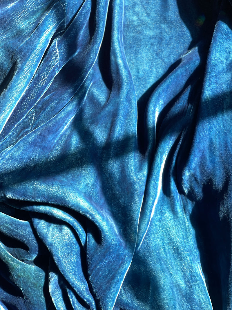 VELVET CEREMONY DUSTER - Blue Flame