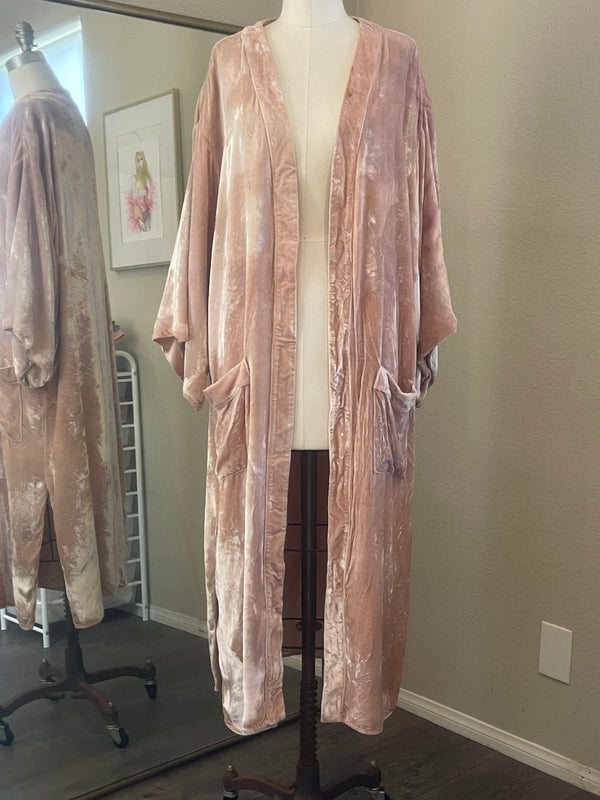 VELVET CEREMONY DUSTER - CRUSHED ROSE QUARTZ