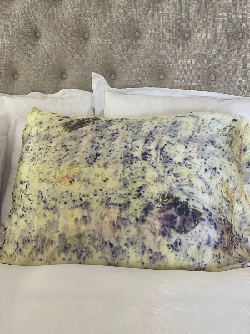 SILK PILLOWCASE - ELECTRIC GARDEN