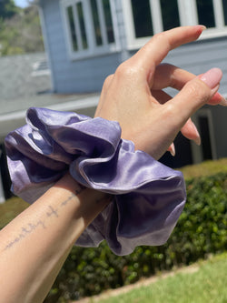 SCRUNCHIE - IMAN VIOLET