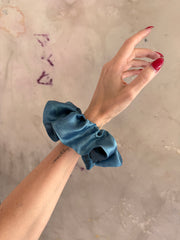 SCRUNCHIE - CLAUDIA SAPPHIRE