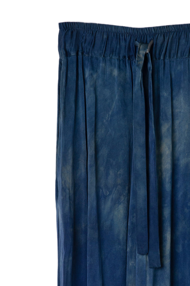 drawstring detail  of wide leg silk drawstring pants in sapphire blue color