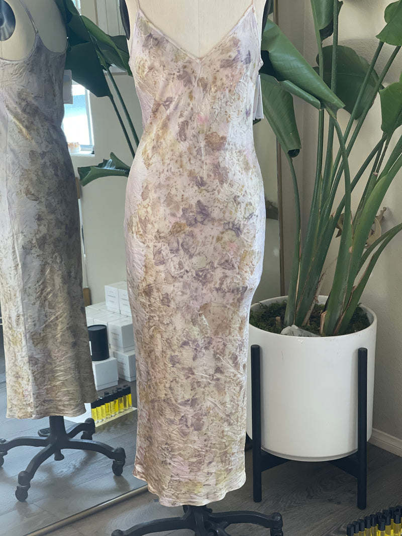 APHRODITE MIDI DRESS-LAVENDER GARDEN